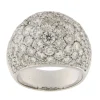 Anello cupola in oro bianco con pavé di diamanti