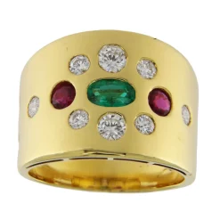 Anello in oro giallo con diamanti, rubini e smeraldo