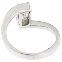 Anello solitario in oro bianco con diamante 0,83 ct E/IF