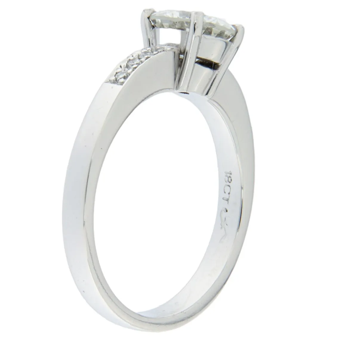 Anello solitario in oro bianco con diamante taglio brillante certificato HRD e brillanti sul gambo