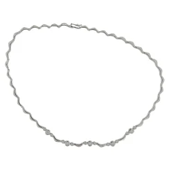 Girocollo in oro bianco con diamanti