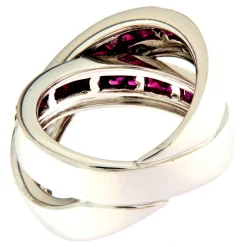 Guidetti | Anello a fasce incrociate in oro bianco con rubini e diamanti