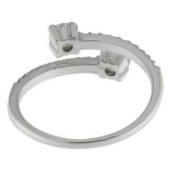 Guidetti | Anello contrarié in oro bianco con diamanti 0,51 ct