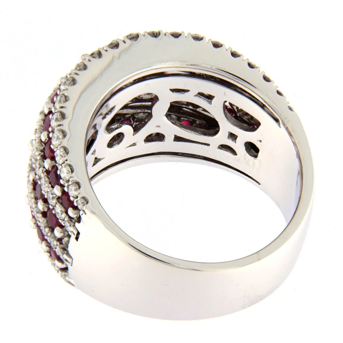 Guidetti | Anello in oro bianco con pavé di rubini e diamanti