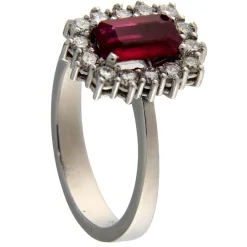 Guidetti | Anello in oro bianco con rubino e diamanti