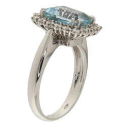 Guidetti | Anello in oro bianco con acquamarina e diamanti