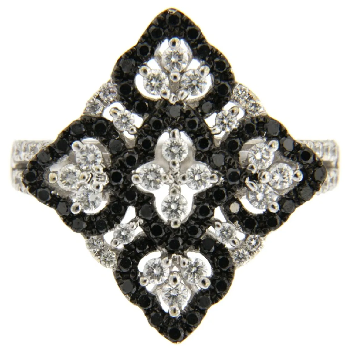Guidetti | Anello rombo in oro bianco con diamanti bianchi e neri
