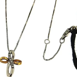 Guidetti | Girocollo con croce in oro bianco e rosa con diamanti taglio brillante