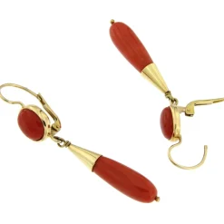 Guidetti | Orecchini pendenti in oro giallo e corallo