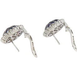 Orecchini in oro bianco con zaffiri e brillanti