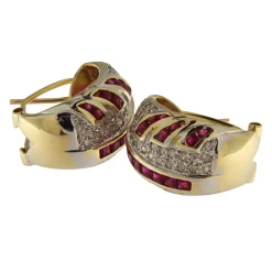 Orecchini in oro giallo 14 kt con diamanti e rubini